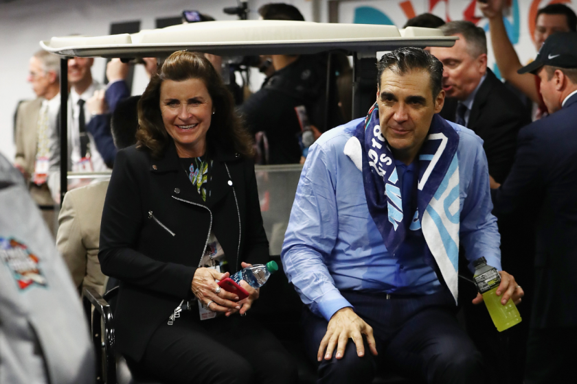 Jay Wright and his wife Patty celebrate after Villanova's 2018 national championship.