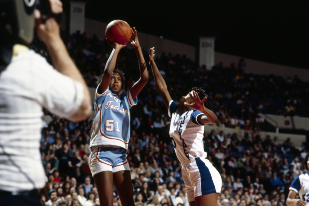 The First Women’s NCAA Basketball Tournament Pitted a Legend Against an Unlikely Underdog