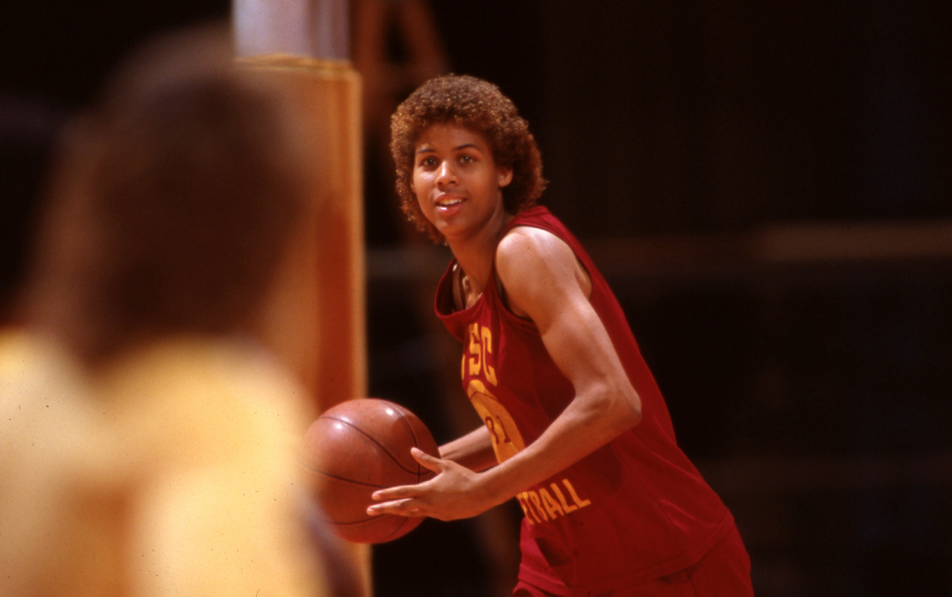 Cheryl Miller in a practive with USC