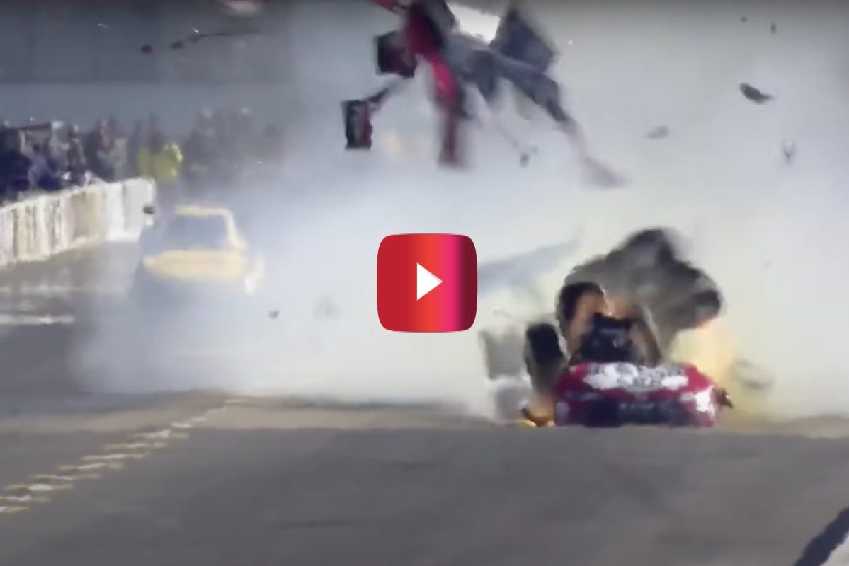 Funny Car Body Blows Off in Extreme Drag Racing Crash - FanBuzz