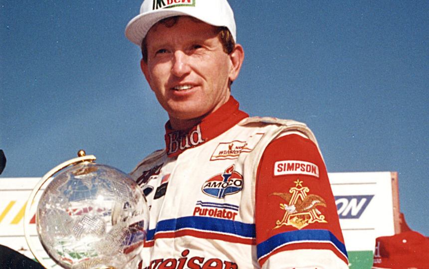 Bill Elliott ended a 52-race winless streak by coming out on top at the '94 Southern 500 at Darlington