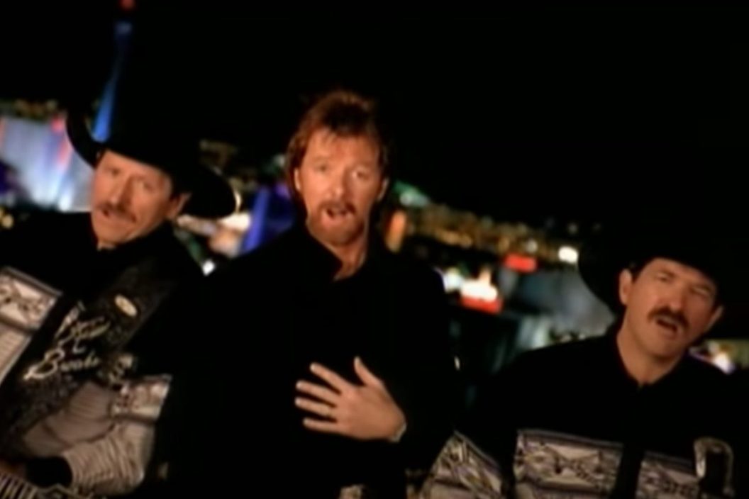 dale earnhardt with brooks and dunn in honky tonk truth music video