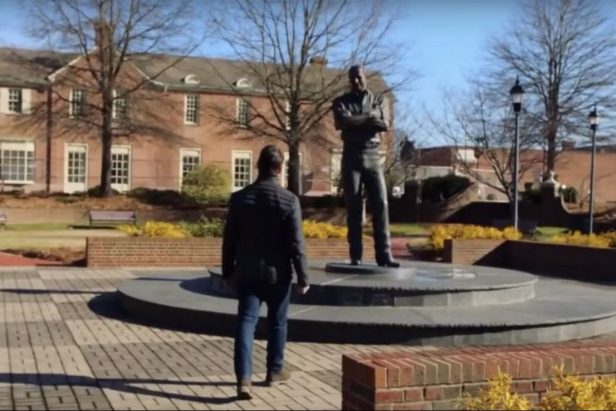 Jeff Gordon Visits Dale Sr.’s Statue in Touching Tribute to the NASCAR Legend