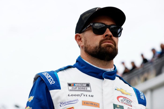4 Sleepers Who Could Hit the Jackpot at Sunday’s Pennzoil 400 in Las Vegas