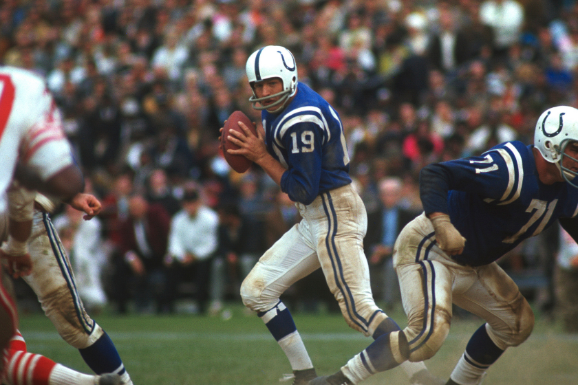 Baltimore Colts quarterback Johnny Unitas passes against the San Francisco 49ers.