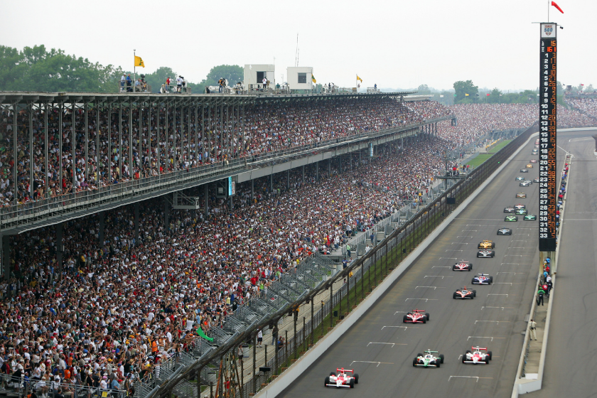 Fans fill the stands during 2007 indy 500