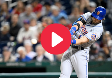 Jeff McNeil Gets Heckled About His Lack of Power, Immediately Goes Yard