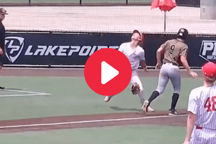 High Schooler Makes Barehanded Catch After Losing Glove, Goes Viral