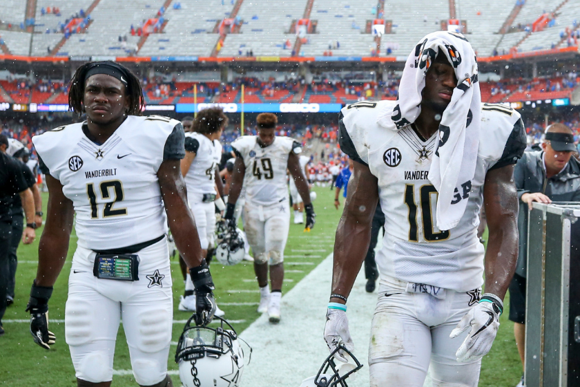 Vanderbilt players walk off the field after losing to Florida in 2017.