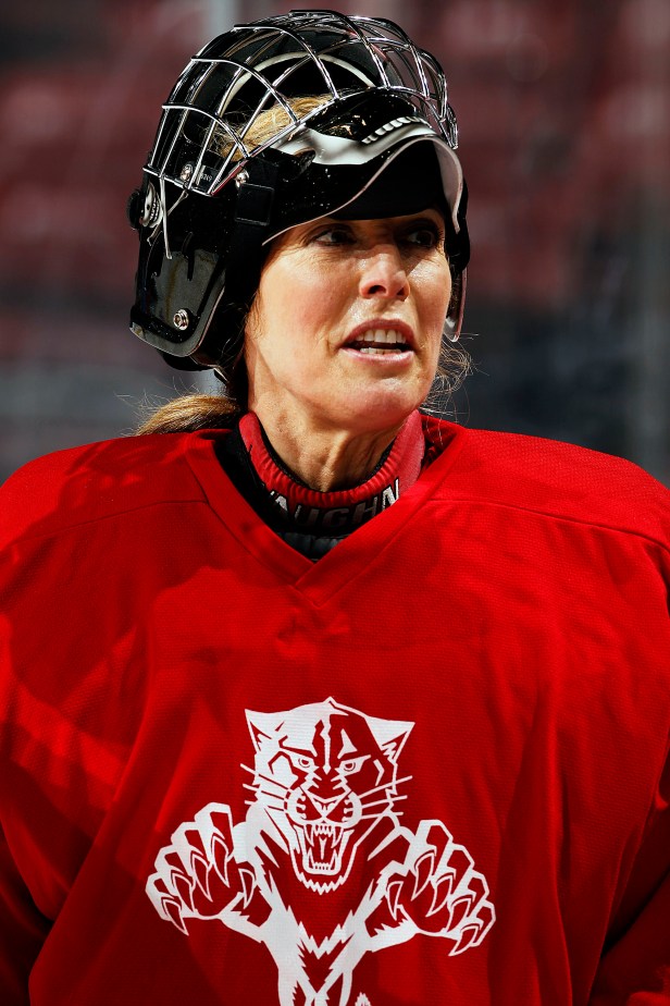 Linda Cohn tries out for the Florida Panthers practice goalie job.