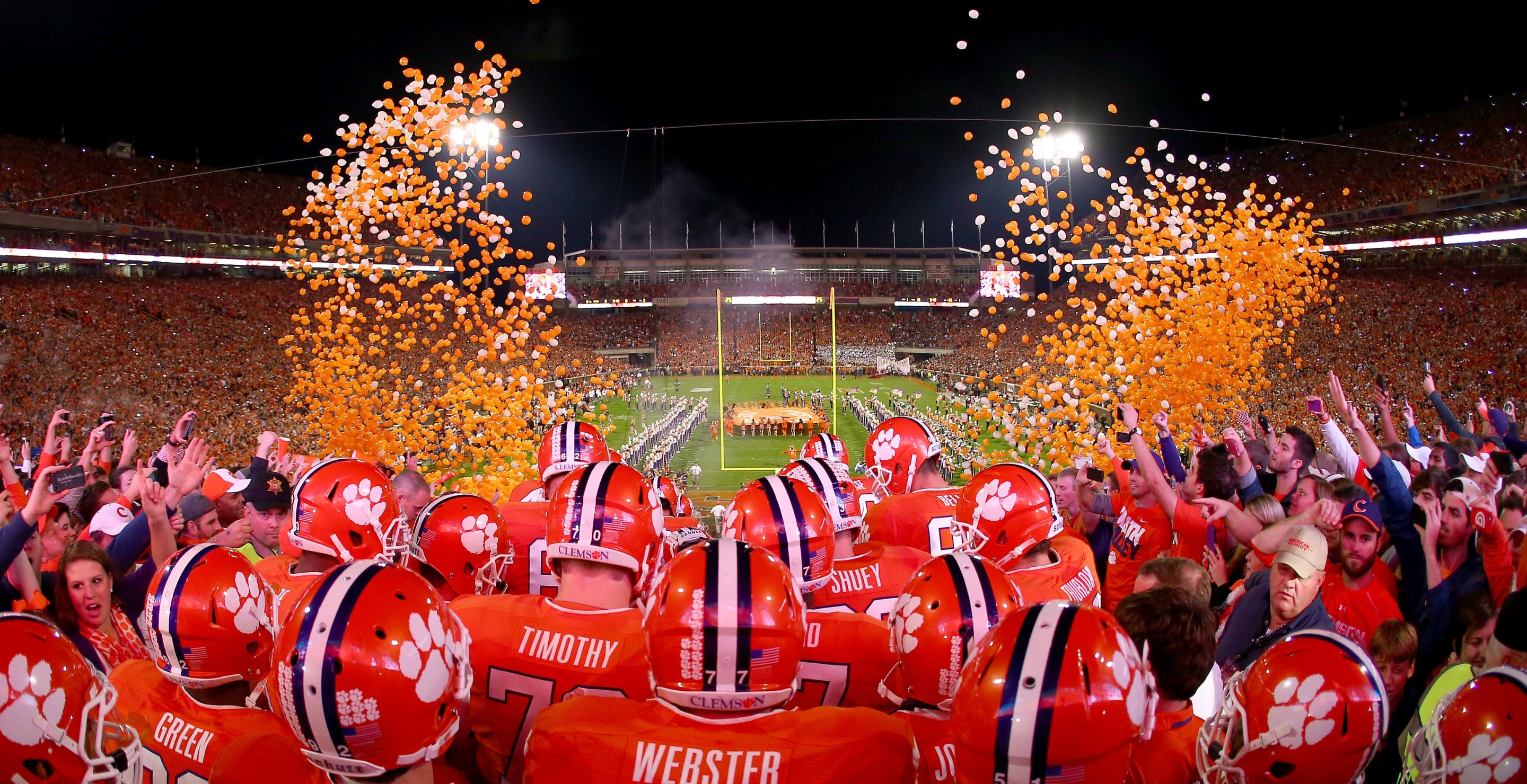 The 10 Loudest College Football Stadiums Can Be Heard for Miles