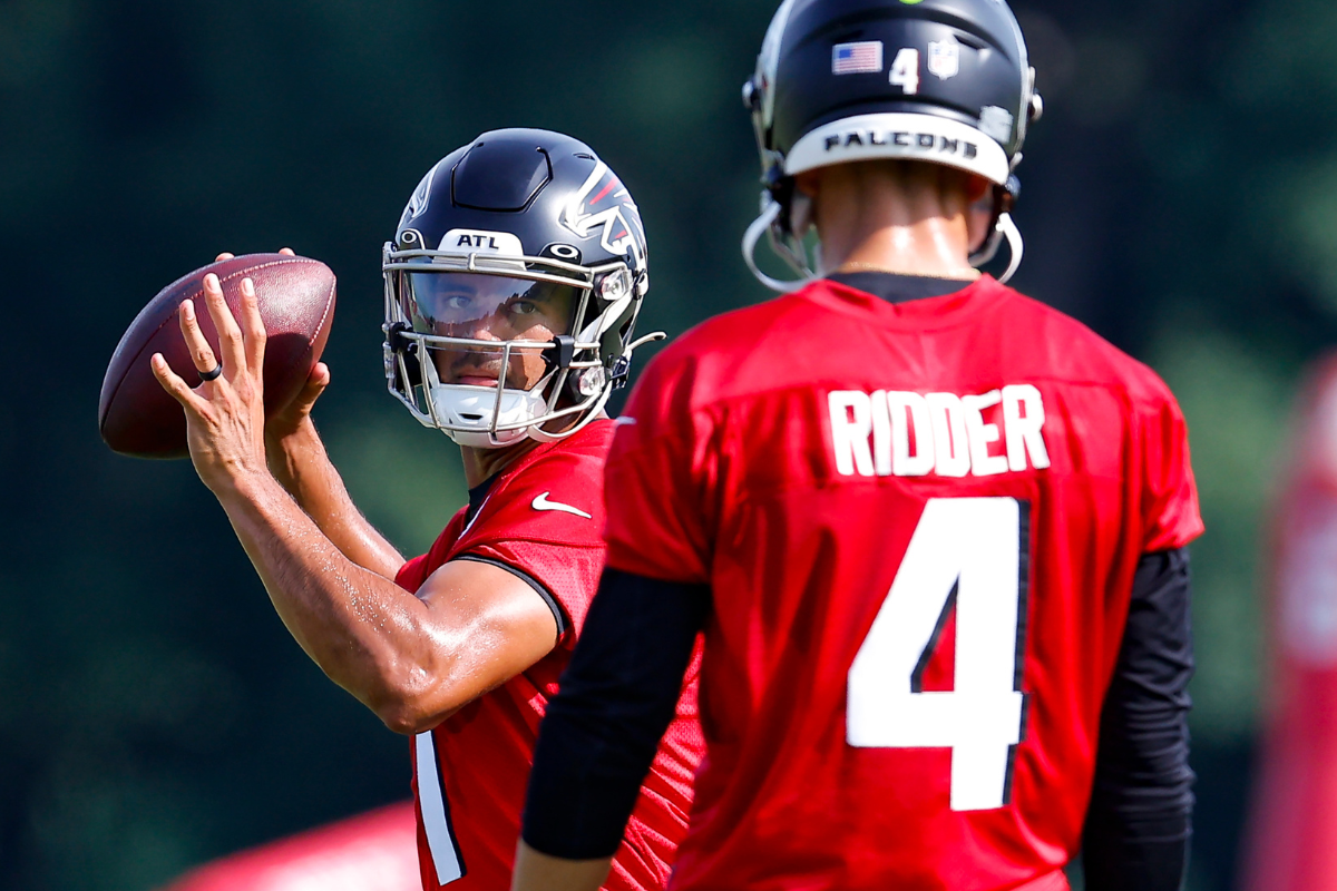 Marcus Mariota has sizable lead in Falcons' QB competition