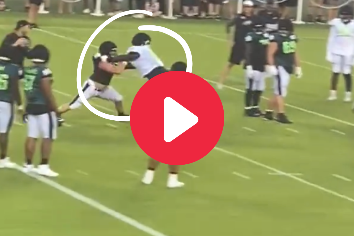 Jordan Davis Manhandles Offensive Lineman At Eagles Training Camp Goes Viral Fanbuzz