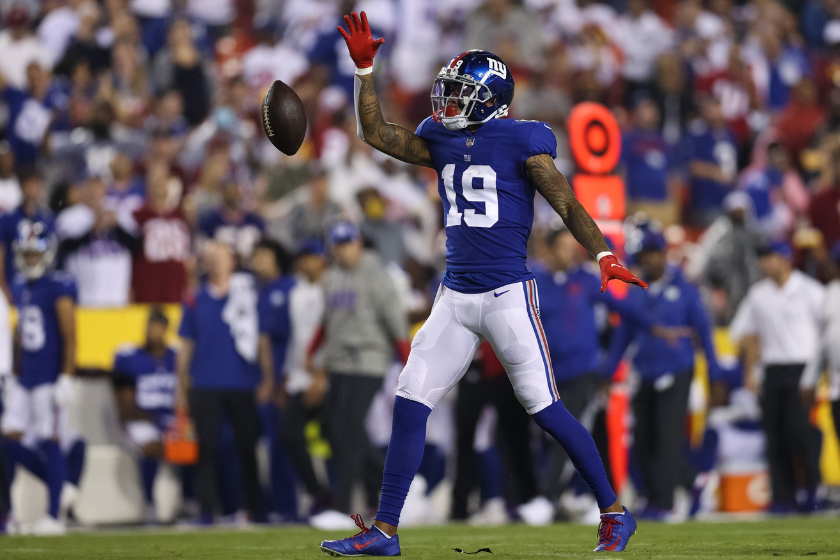 Kenny Golladay #19 of the New York Giants celebrates a first down during the first quarter against the Washington Football Team