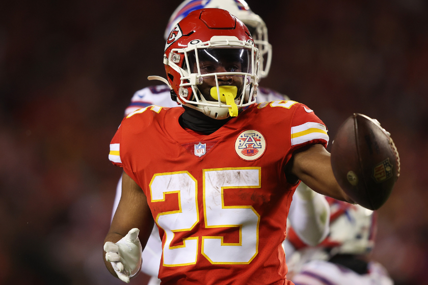 Clyde Edwards-Helaire #25 of the Kansas City Chiefs reacts during the game against the Buffalo Bills