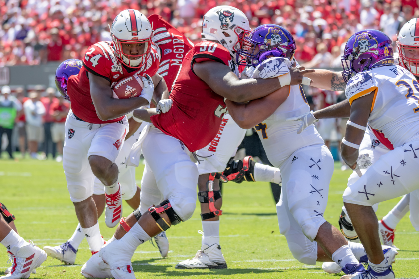 Ecus Last Second Field Goal Miss Seals Fate Against Nc State 1192