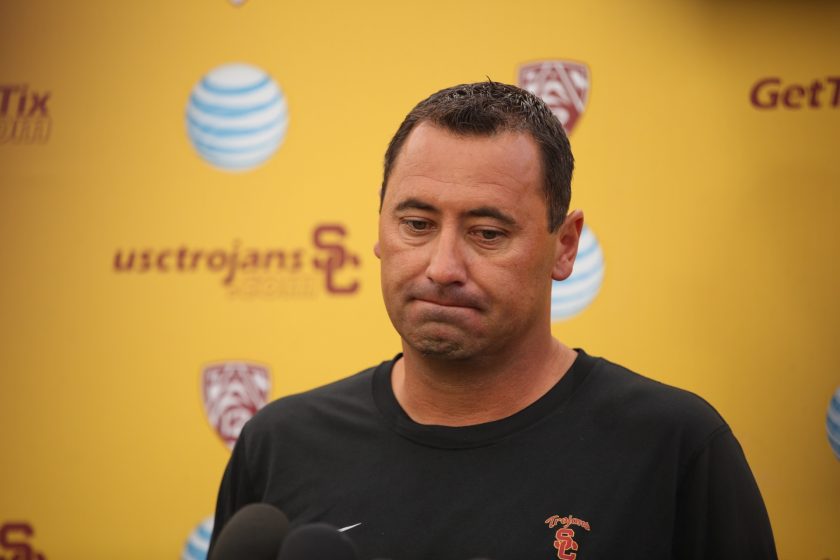 Steve Sarkisian at a USC press conference in 2015.