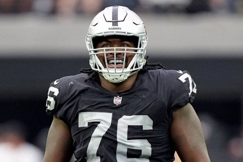  John Simpson #76 of the Las Vegas Raiders reacts in the first half against the Arizona Cardinals 