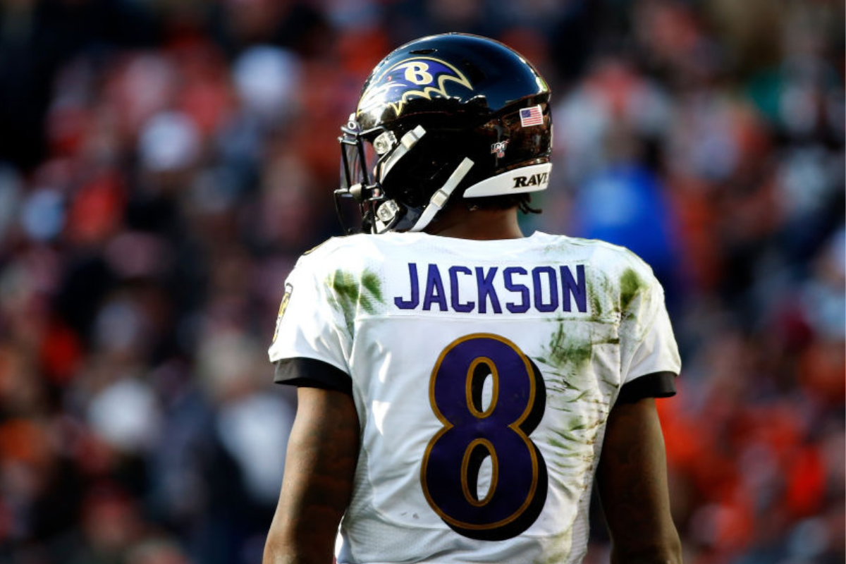 Lamar Jackson: Breaking News, Rumors & Highlights