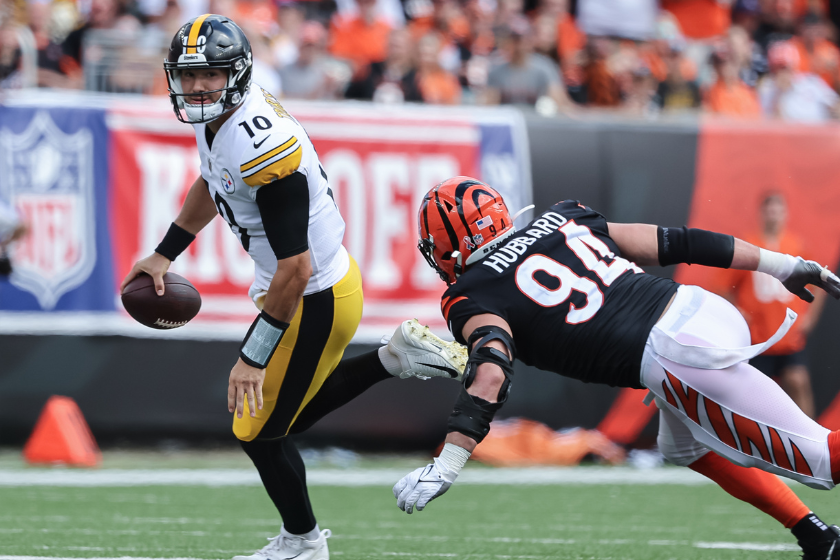 Mitch Trubisky #10 of the Pittsburgh Steelers rolls out of the pocket during the game against the Cincinnati Bengals