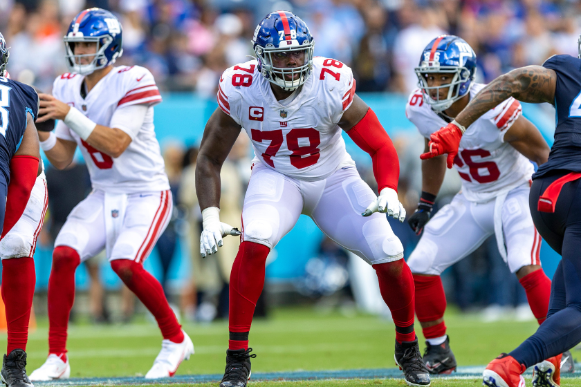 Andrew Thomas #78 of the New York Giants pass blocks during a game against the Tennessee Titans