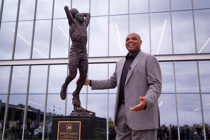 Charles Barkley unveils his sculpture at the Philadelphia 76ers training facility
