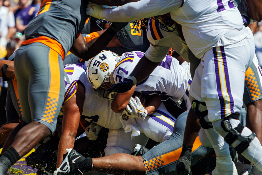  LSU Tigers Running Back Josh Williams (27) scores a touchdown during a game between the LSU Tigers and the Tennessee Volunteers