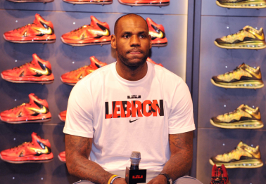 LeBron James' Lifetime Nike Deal Could Be Worth More Than $1 Billion