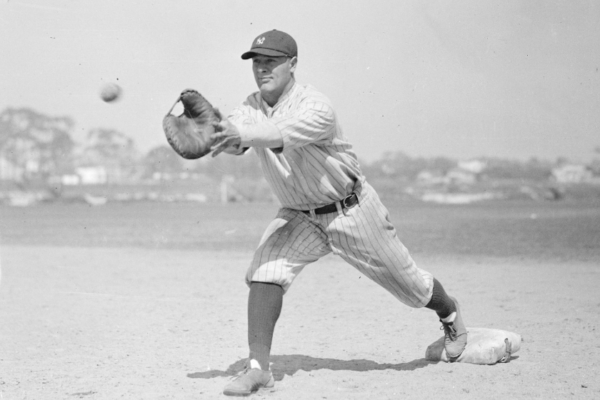 Lou Gehrig catches a ball at first base.