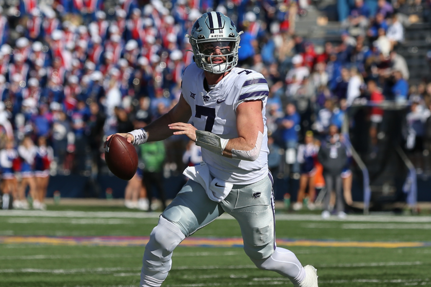 Kansas State Wildcats quarterback Skylar Thompson (7) rolls out looking to pass in the third quarter of a Big 12 football game between the Kansas State Wildcats and Kansas Jayhawks