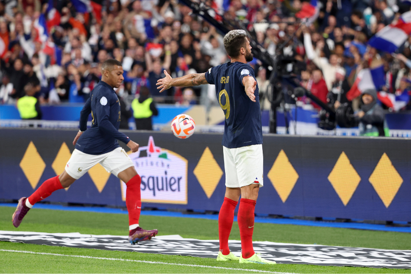 Olivier Giroud of France celebrates his goal with Kylian Mbappe of France during the UEFA Nations League League A Group 1 match between France and Austria at Stade de France on September 22, 2022 in Saint-Denis near Paris, France.