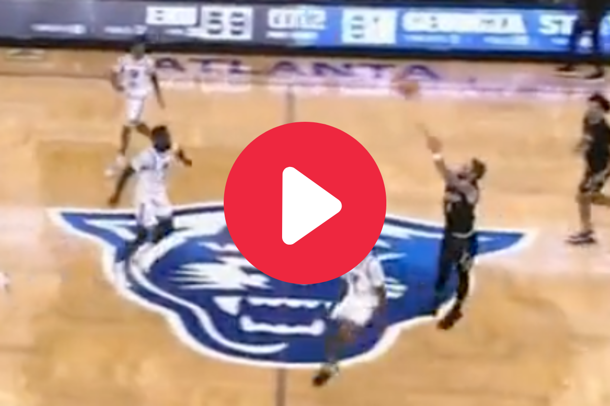 eastern-kentucky-s-half-court-buzzer-beater-shocks-georgia-state