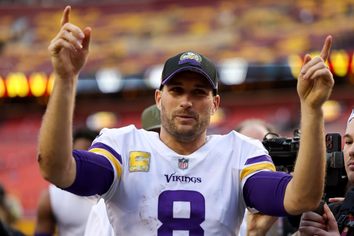 Kirk Cousins, Vikings players loved 'Lil Kirko' fan in chains