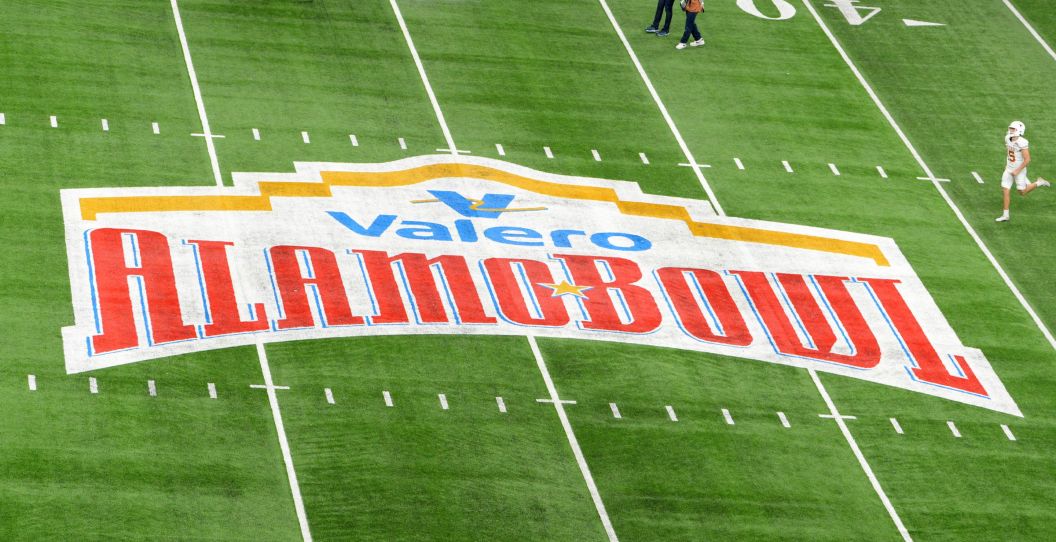 An Alamo Bowl logo.