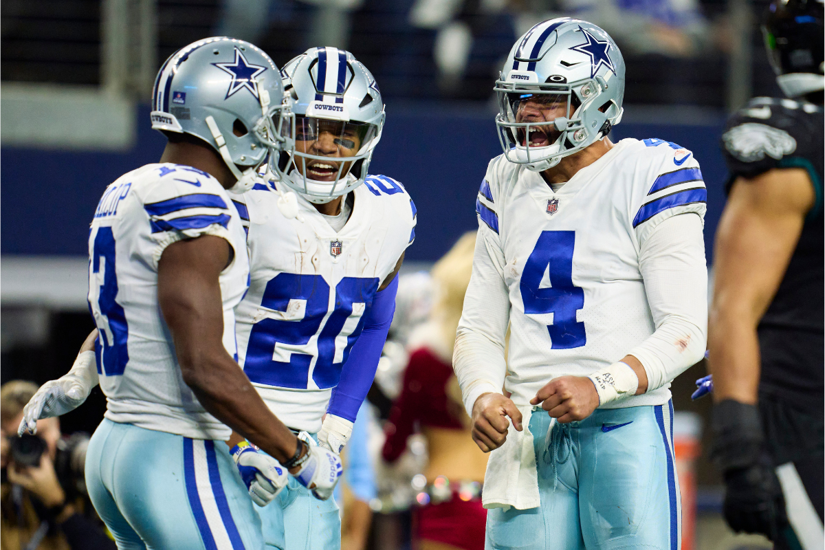 Dallas Cowboys hope to build momentum for playoffs