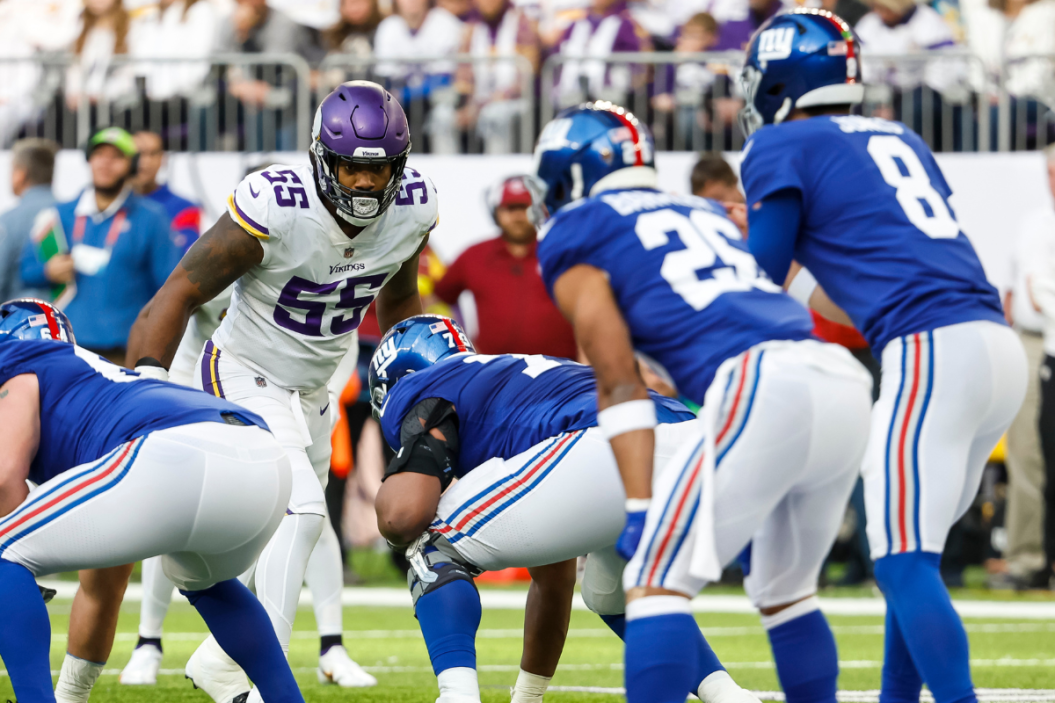 Za'Darius Smith #55 of the Minnesota Vikings readies for the play against the New York Giants in the second quarter of the game at U.S. Bank Stadium