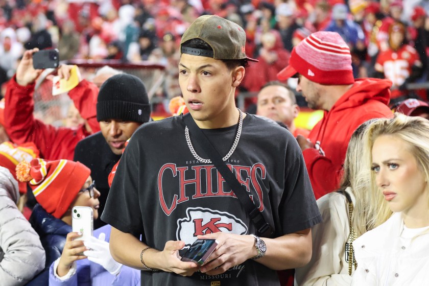 Jackson Mahomes watches the Chiefs from the sideline.