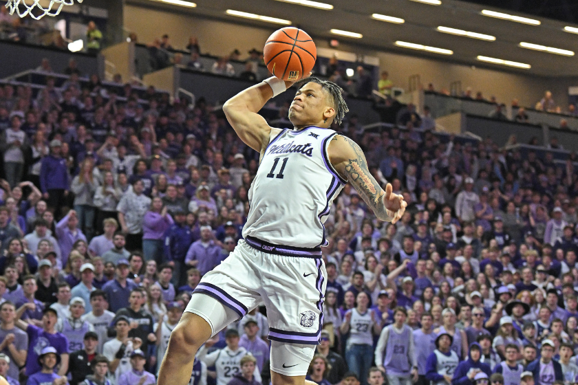 Keyontae Johnson #11 of the Kansas State Wildcats drives to the basket for a dunk during the second half of the game against the Baylor Bears at Bramlage Coliseum