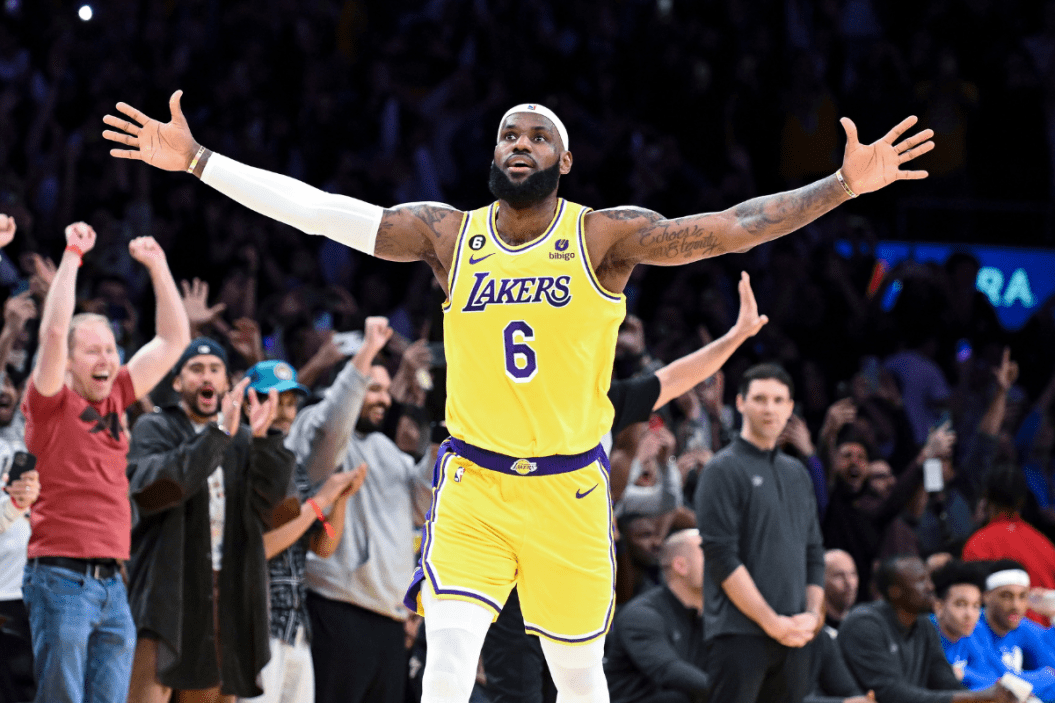 LeBron James celebrates after a shot to become the all-time NBA scoring leader, passing Kareem Abdul-Jabbar at 38388 points during the third quarter against the Oklahoma City Thunder