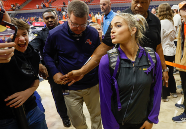 Olivia ?Livvy? Dunne is Such a Viral Hit That LSU Meets Pose Dangerous Security Risks