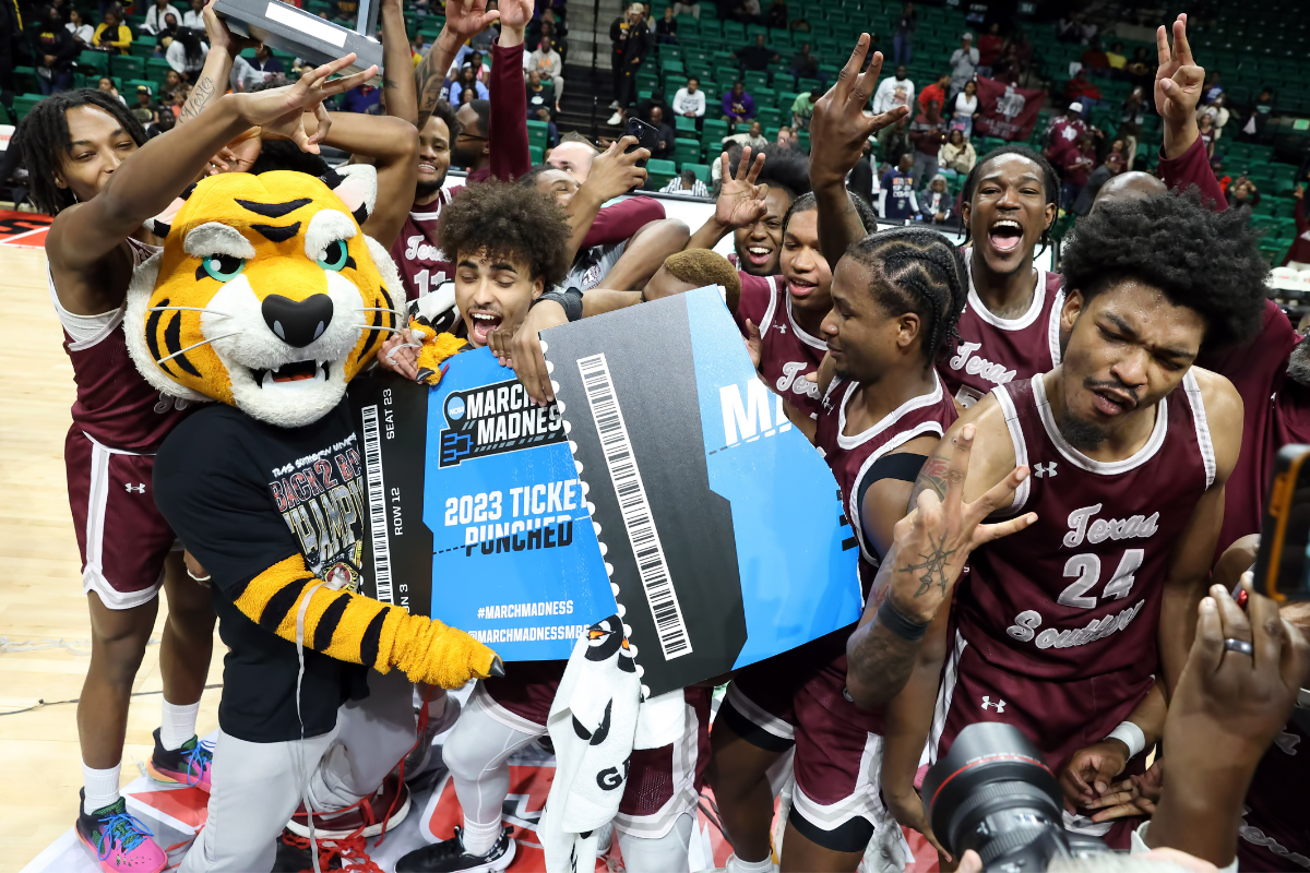 Texas Southern Tigers Win Slugfest At Texas A&M-Corpus Christi