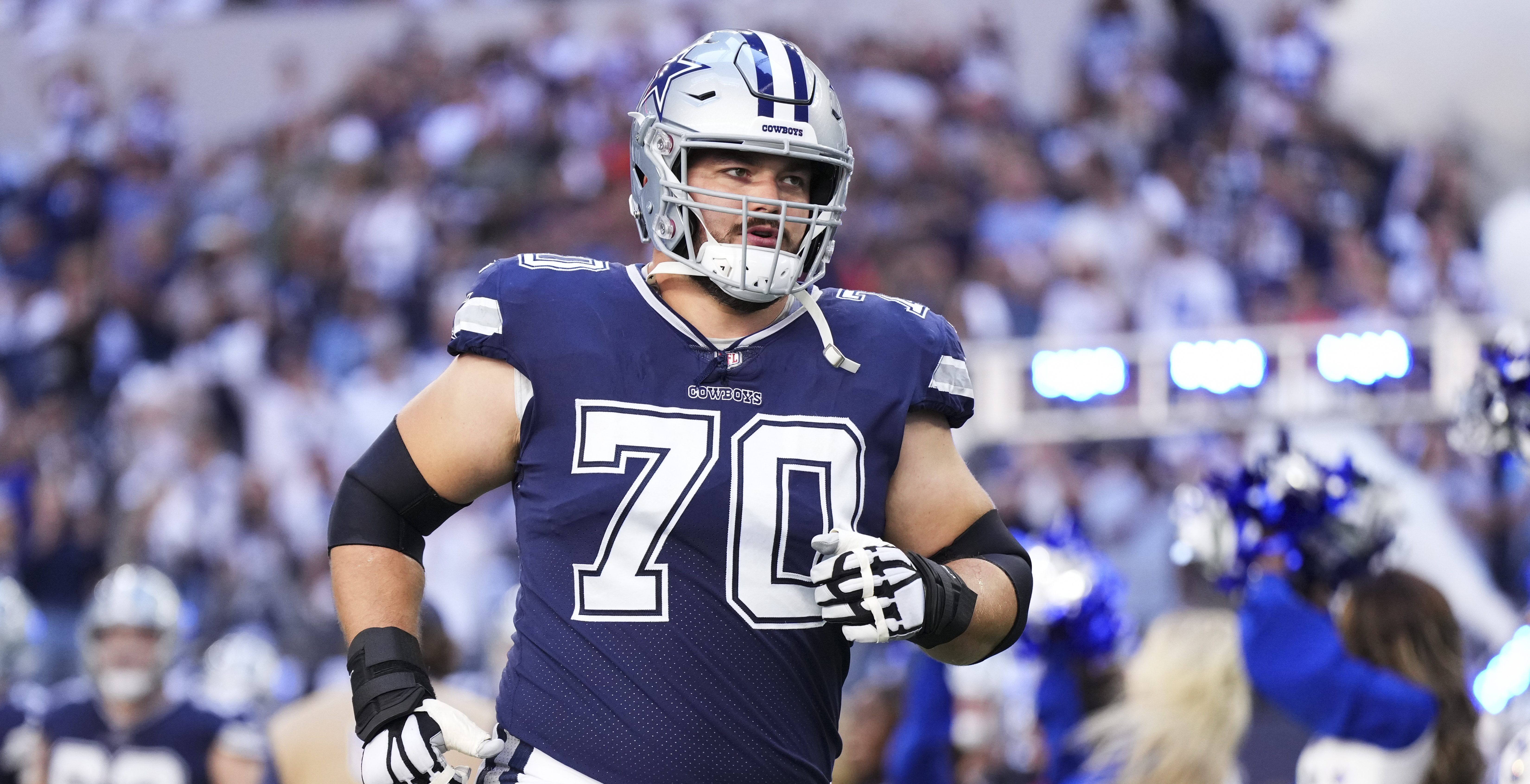 Zack Martin Trolls Cowboys On Twitter Amid Holdout Rumors