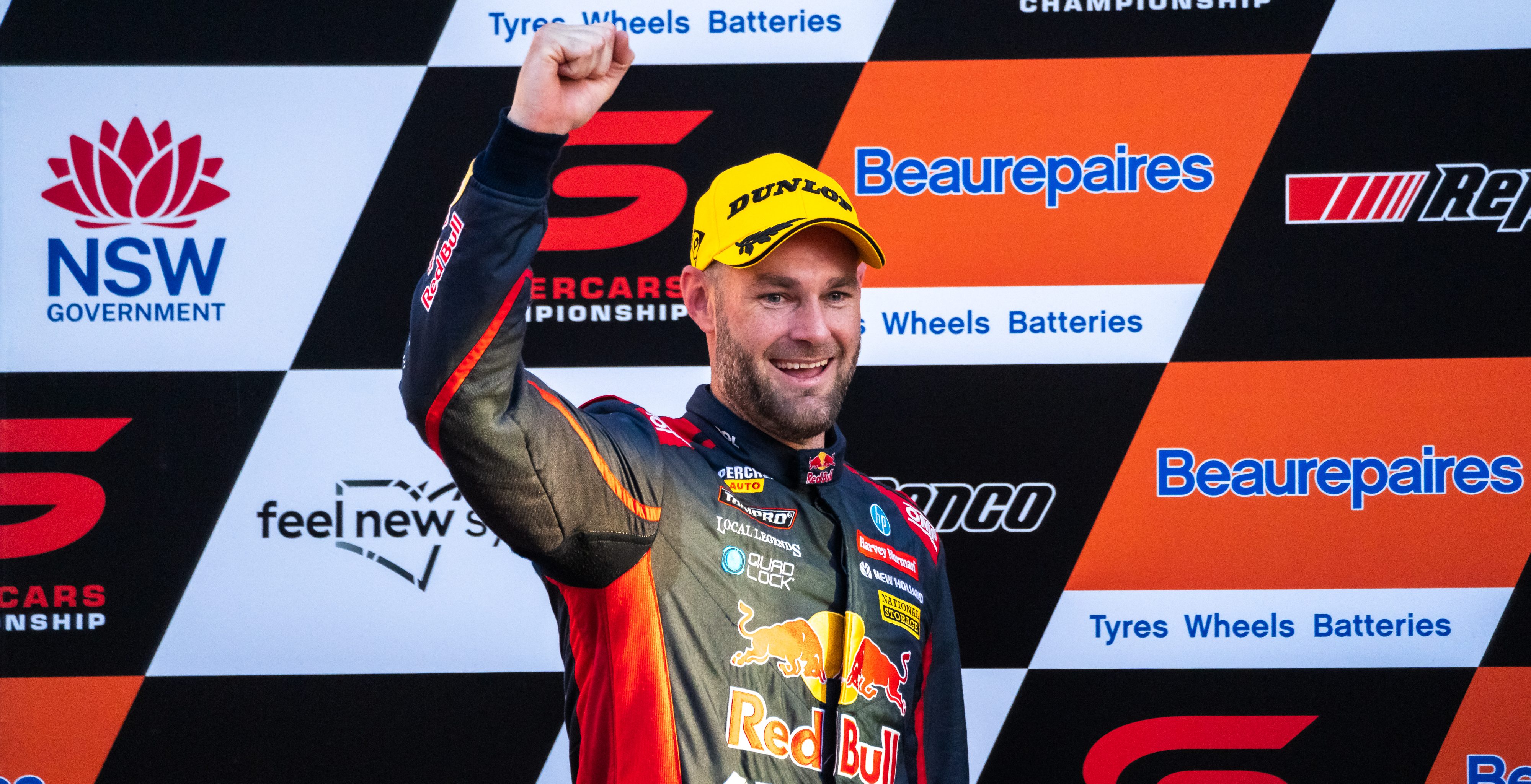 CHEVROLET NCS: Shane van Gisbergen Puts Chevrolet on the Pole in Mexico City - S