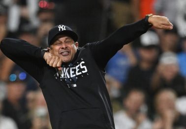 Aaron Boone Has Ejection For the Ages, Mocks Umpire