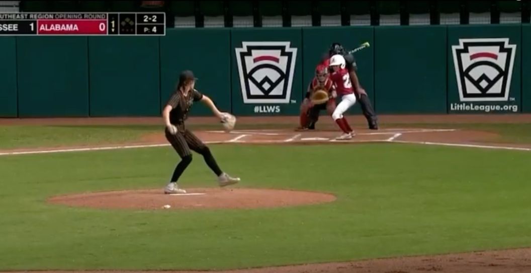 Stella Weaver throws a pitch.