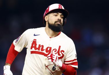 Anthony Rendon Avoids Injury Questions By Pretending Not to Speak English
