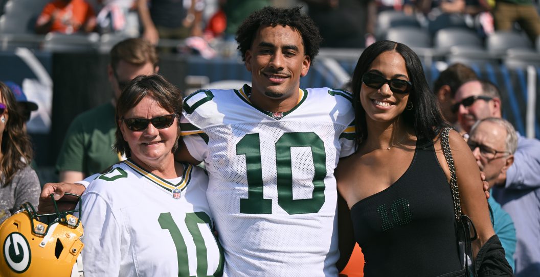 CHICAGO, ILLINOIS - SEPTEMBER 10: Jordan Love #10 of the Green Bay Packers poses for a photo with his mother Anna Love and girlfriend Ronika Stone prior to the game against the Chicago Bears at Soldier Field on September 10, 2023 in Chicago, Illinois.