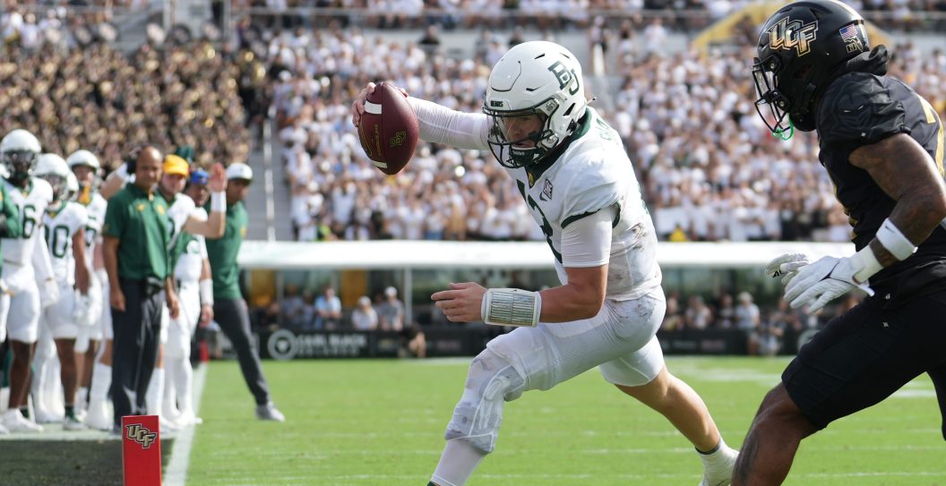 ORLANDO, FL - SEPTEMBER 30:Baylor Bears quarterback Blake Shapen (12) runs into the end zone with a rushing touchdown in the first half during the game between the Baylor Bears and the UCF Knights on Saturday, Sept. 30, 2023 at FBC Mortgage Stadium in Orlando, Fla.
