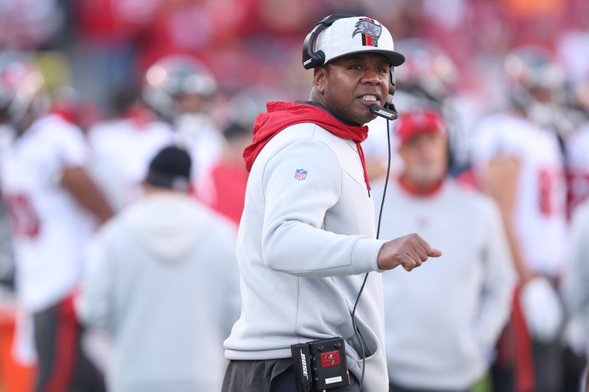 TAMPA, FL - JANUARY 23: Tampa Bay Buccaneers offensive coordinator Bryon Leftwich stands on the sideline during an NFC Divisional playoff game against the Los Angeles Rams at Raymond James Stadium on Sunday, January 23, 2022, in Tampa, Florida. 