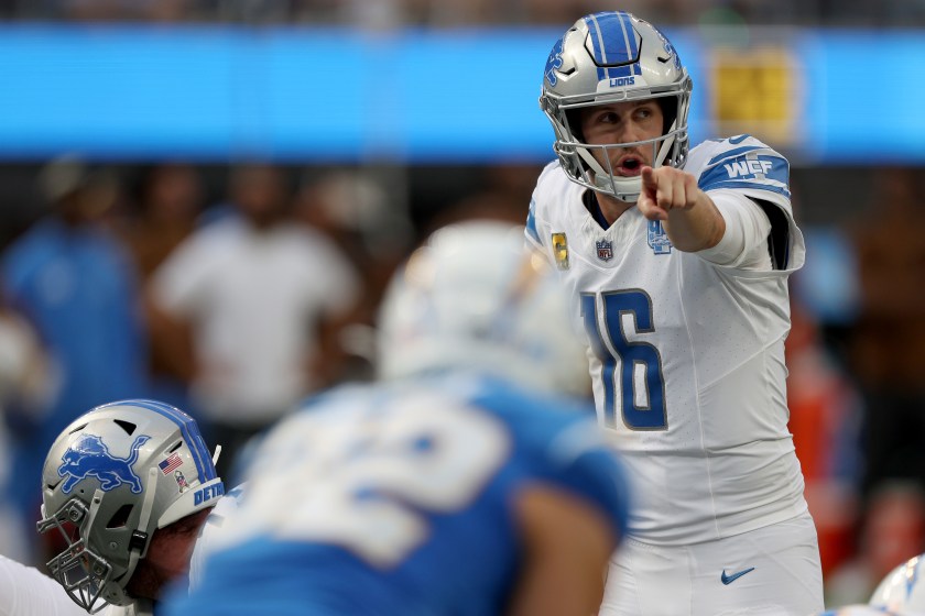 INGLEWOOD, CALIFORNIA - NOVEMBER 12: Jared Goff #16 of the Detroit Lions calls a play during the second quarter against the Los Angeles Chargers at SoFi Stadium on November 12, 2023 in Inglewood, California.